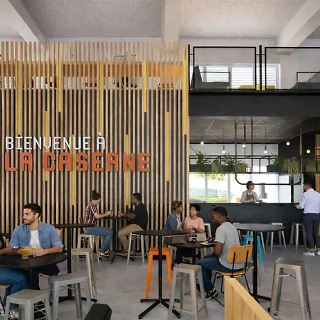 Hi - La Caserne Hostel *